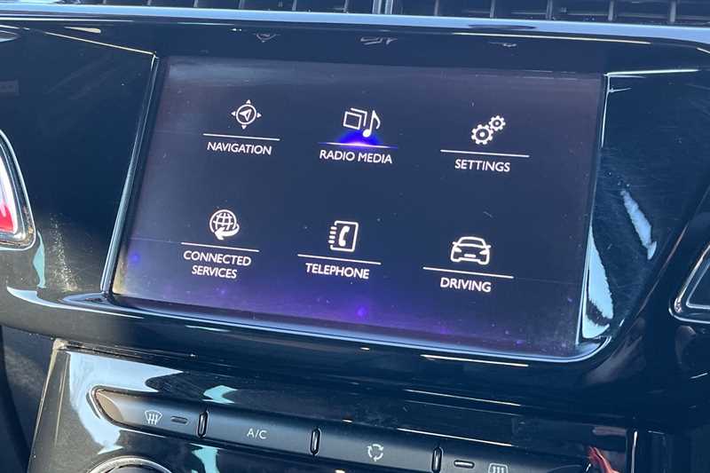 Used DS Automobiles DS 3 Cabrio 2016 for sale - 77082843: Photo 17