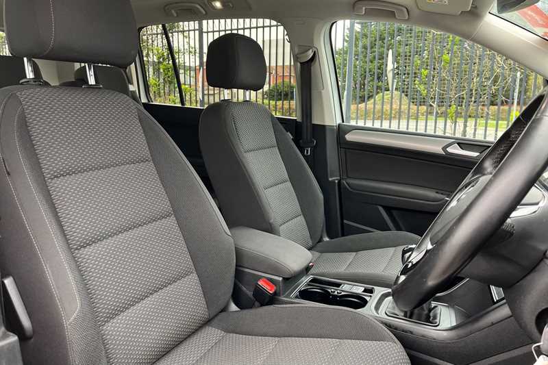 Used Volkswagen Touran 2020 for sale - 77811729: Photo 23