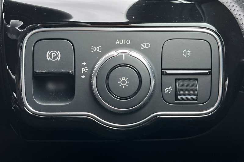 Used Mercedes-Benz A-Class 2019 for sale - 77473974: Photo 42