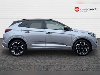 Used Vauxhall Grandland 2022 for sale - 77757474: Photo