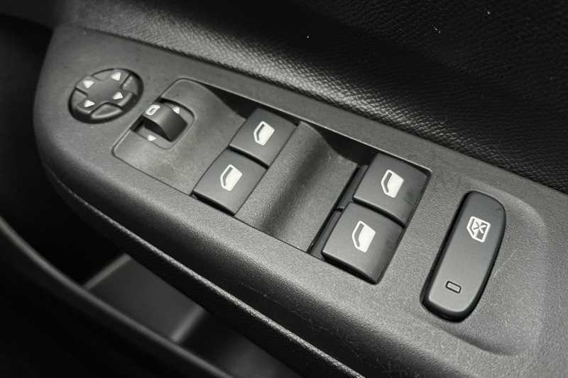 Used Vauxhall Corsa 2023 for sale - 76529361: Photo 16