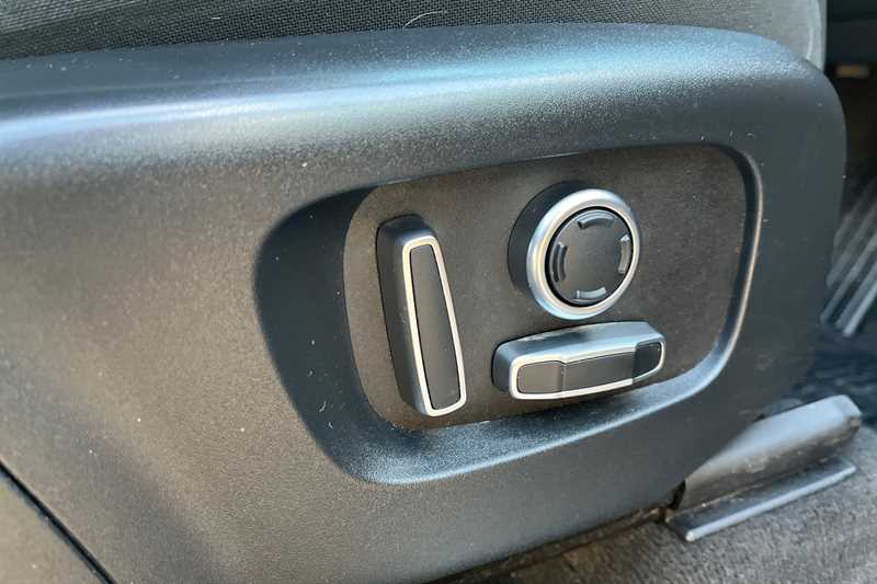 Used Land Rover Discovery Sport 2020 for sale - 76624124: Photo 26