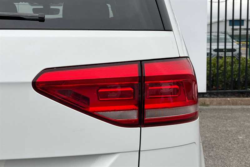 Used Volkswagen Touran 2020 for sale - 78217095: Photo 32