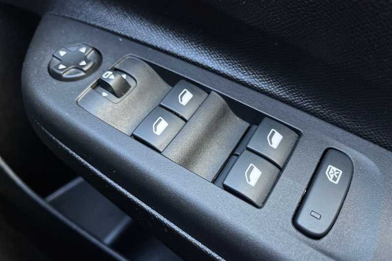 Used Vauxhall Corsa 2025 for sale - 78119636: Photo 16