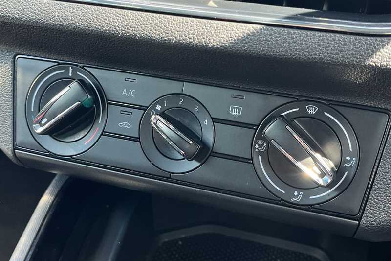 Used Skoda Kamiq 2023 for sale - 78139176: Photo 15