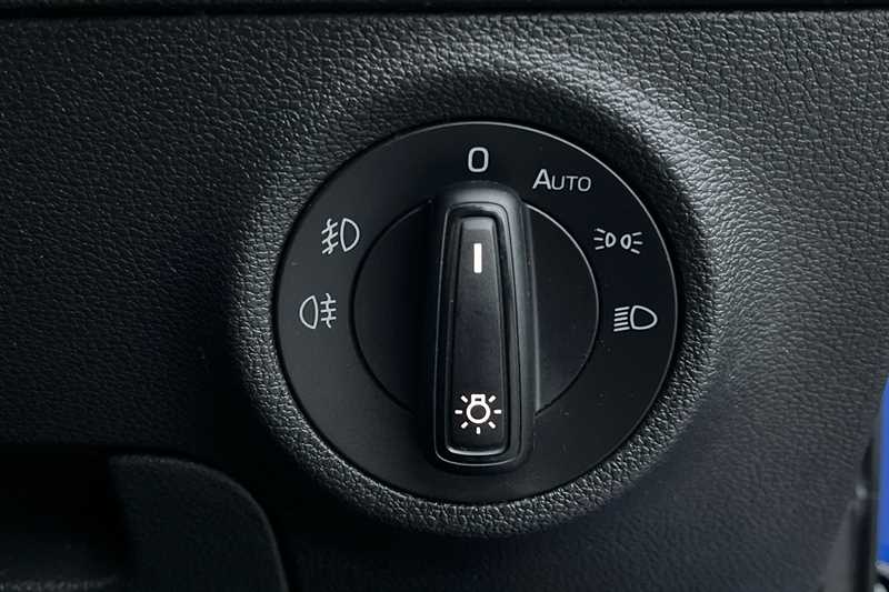 Used Skoda Karoq 2018 for sale - 77322015: Photo 43