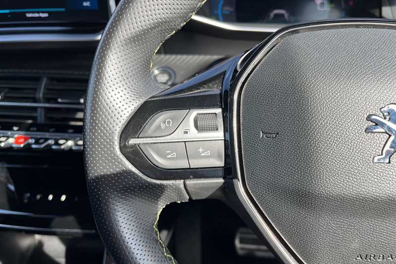 Used Peugeot 2008 2023 for sale - 76917965: Photo 21