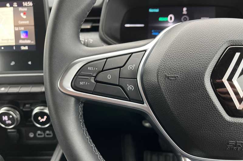 Used Renault Clio 2023 for sale - 77944049: Photo 21