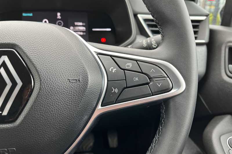 Used Renault Clio 2023 for sale - 77944049: Photo 22