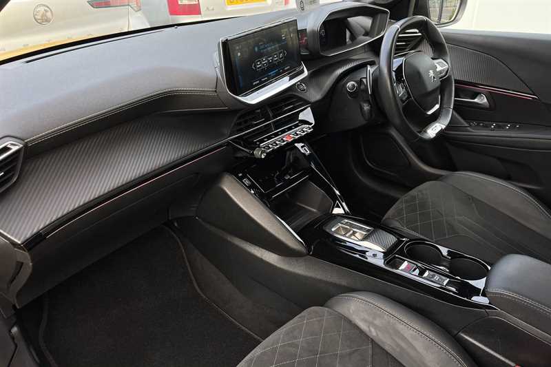 Used Peugeot 208 2022 for sale - 76516623: Photo 38