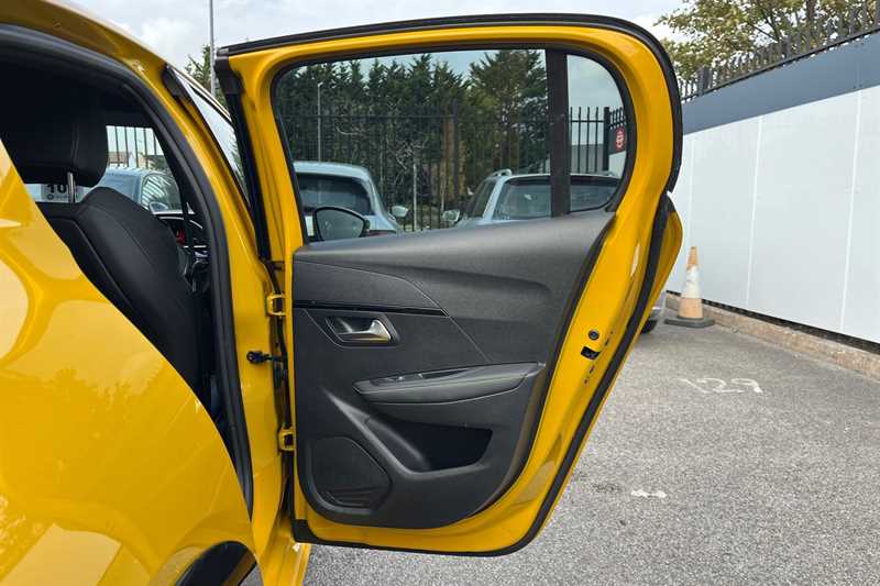 Used Peugeot 208 2022 for sale - 76516623: Photo 39