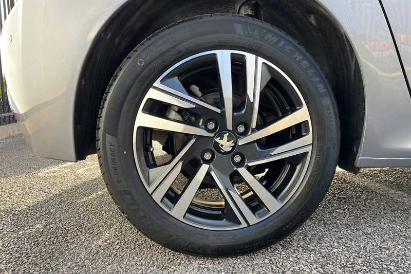 Used Peugeot 208 2023 for sale - 77310263: Photo 12