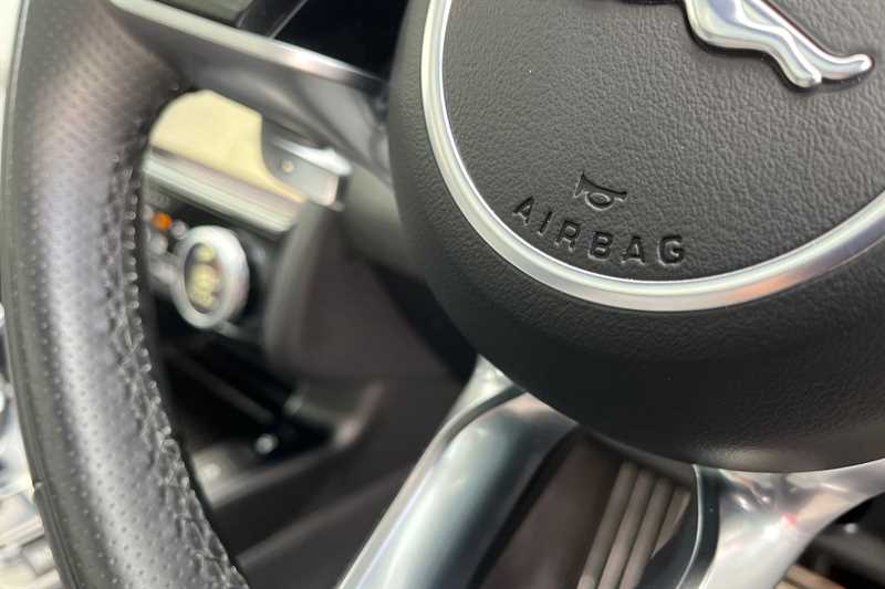 Used Jaguar E-Pace 2021 for sale - 76529867: Photo 46