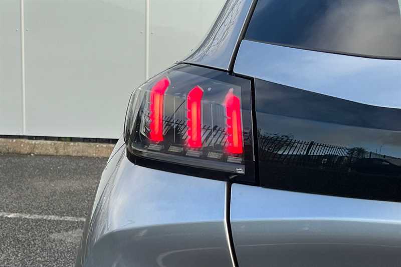 Used Peugeot 208 for sale - 77728560: Photo 31