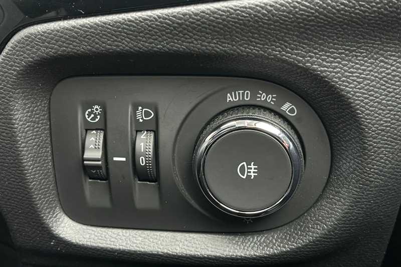 Used Vauxhall Corsa 2022 for sale - 78142615: Photo 42