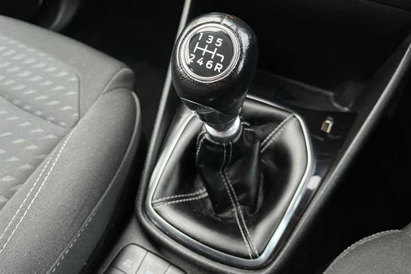 Used Ford Fiesta 2017 for sale - 76488775: Photo 40