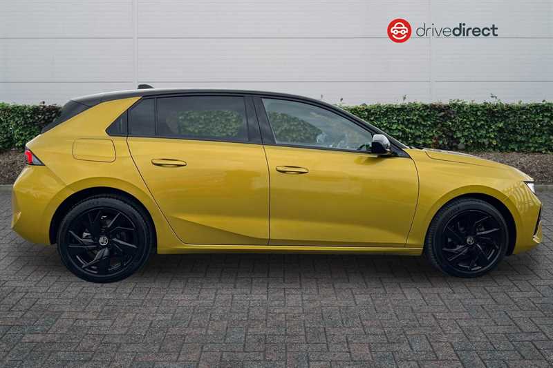 Used Vauxhall Astra 2022 for sale - 77295458: Photo 2