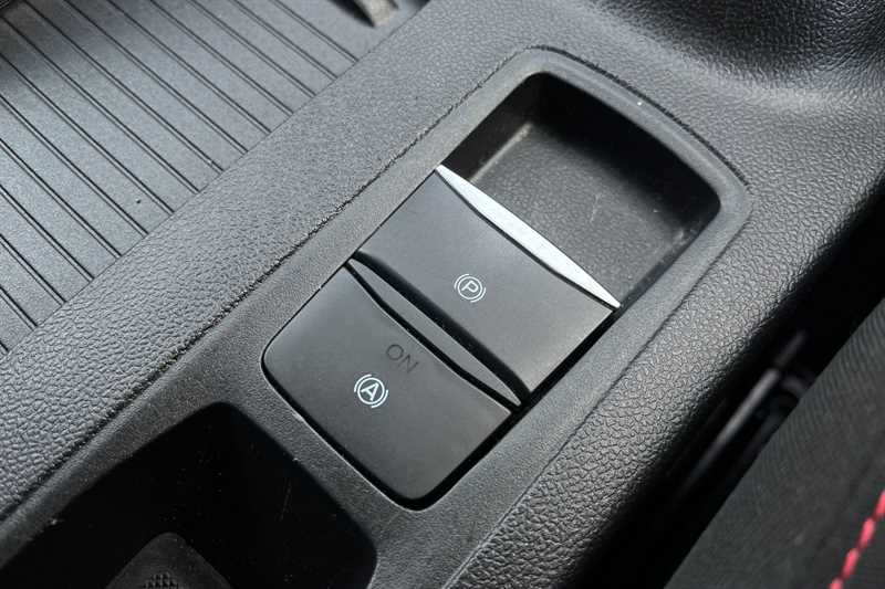 Used Ford Focus for sale - 76530422: Photo 43