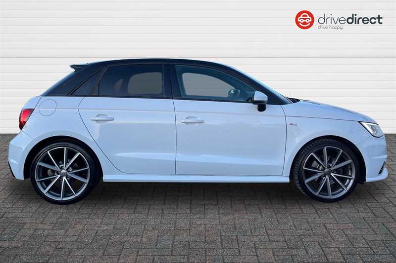 Used Audi A1 2017 for sale - 77111877: Photo 2