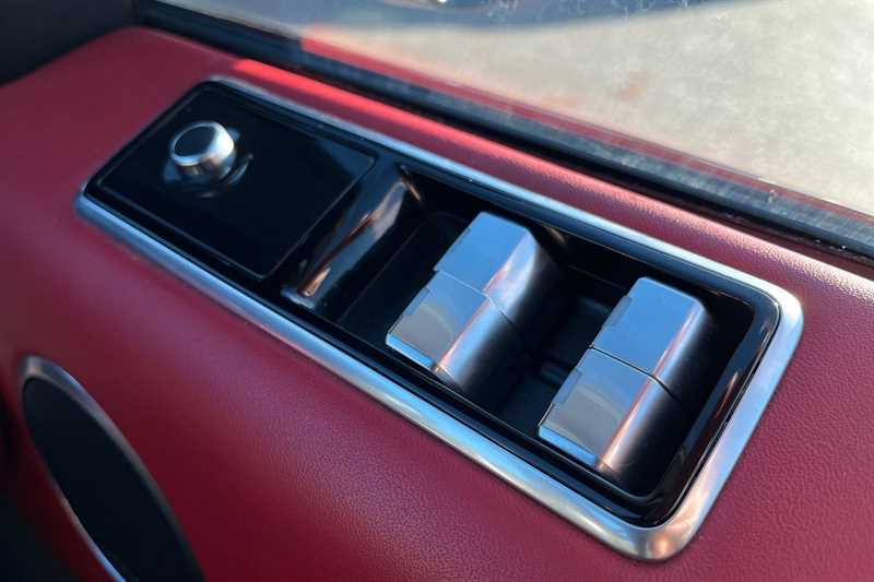 Used Land Rover Range Rover Sport 2019 for sale - 76917887: Photo 16