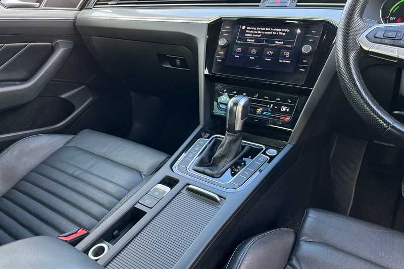 Used Volkswagen Passat 2021 for sale - 76733368: Photo 14