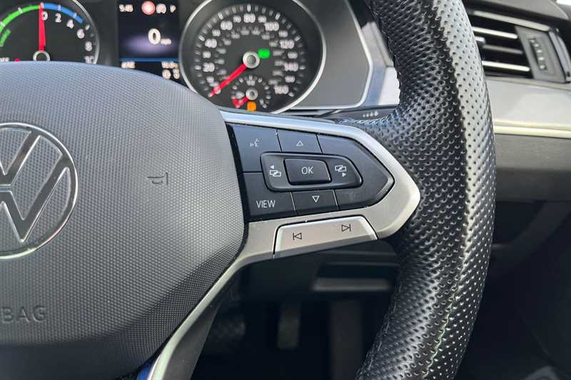 Used Volkswagen Passat 2021 for sale - 76733368: Photo 22