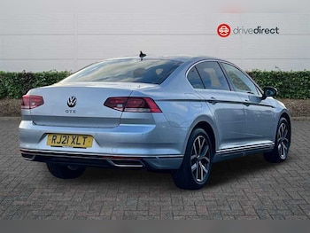 Used Volkswagen Passat 2021 for sale - 76733368: Photo