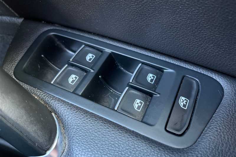 Used Volkswagen Golf 2016 for sale - 76917084: Photo 16