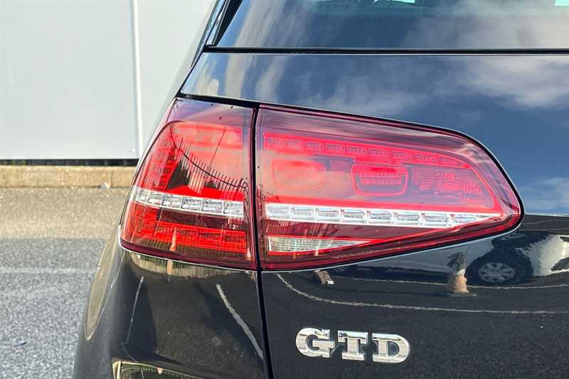 Used Volkswagen Golf 2016 for sale - 76917084: Photo 31