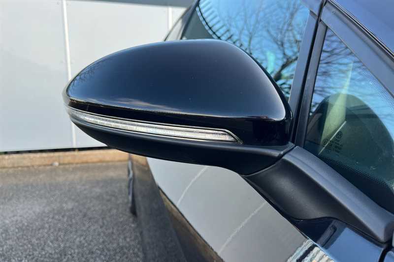 Used Volkswagen Golf 2016 for sale - 76917084: Photo 34