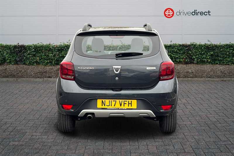 Used Dacia Sandero Stepway 2017 for sale - 76448629: Photo 4