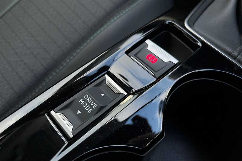 Used Peugeot 208 2020 for sale - 76930551: Photo 41