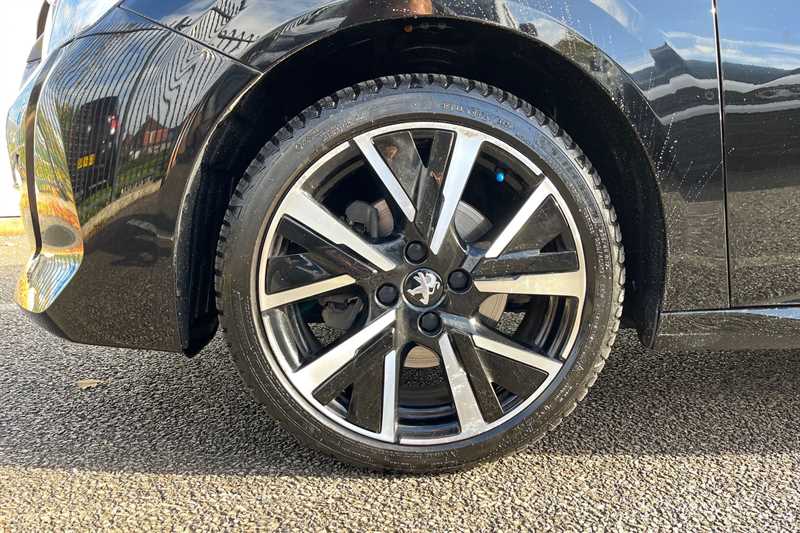 Used Peugeot 208 2020 for sale - 76930551: Photo 9