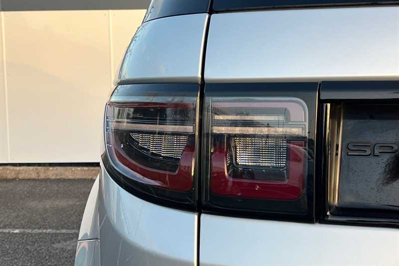 Used Land Rover Discovery Sport 2021 for sale - 77310228: Photo 31