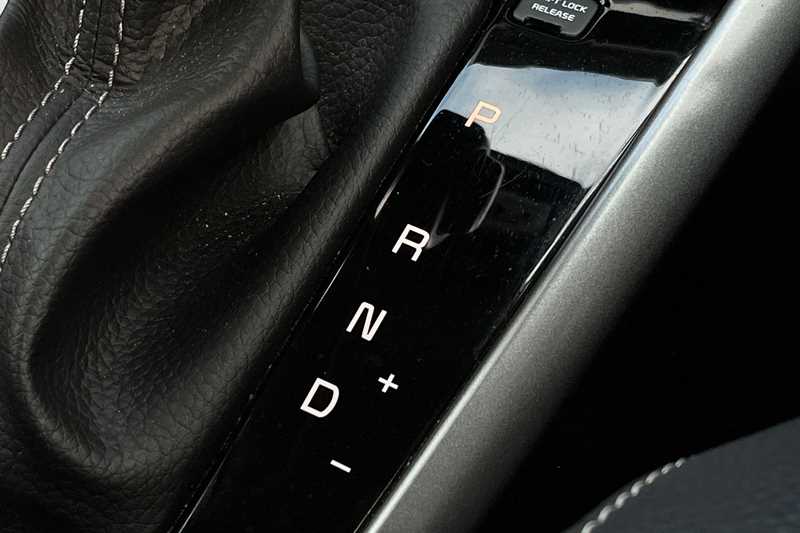 Used Kia Stonic 2021 for sale - 76462847: Photo 47