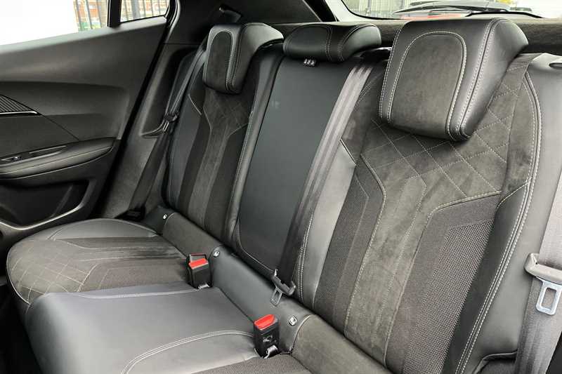 Used Peugeot 2008 2021 for sale - 76929698: Photo 24