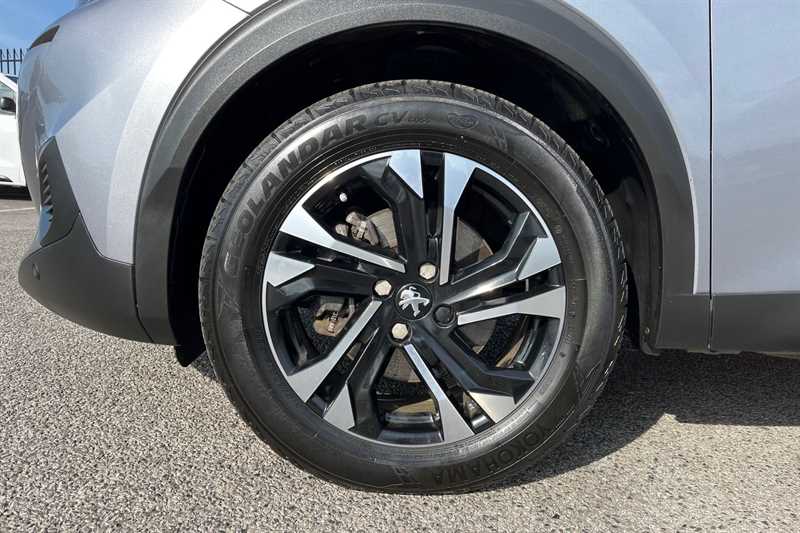 Used Peugeot 2008 2023 for sale - 77362632: Photo 9