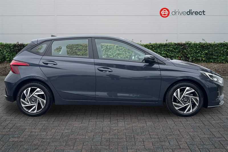 Used Hyundai i20 2024 for sale - 76858253: Photo 2