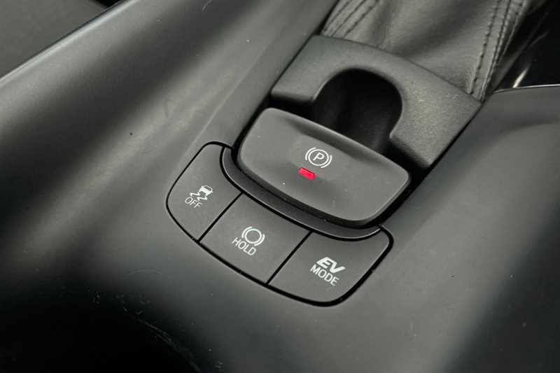 Used Toyota C-HR 2018 for sale - 77887327: Photo 40