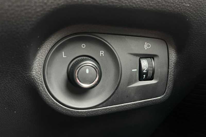 Used MG MG4 2023 for sale - 77363010: Photo 42