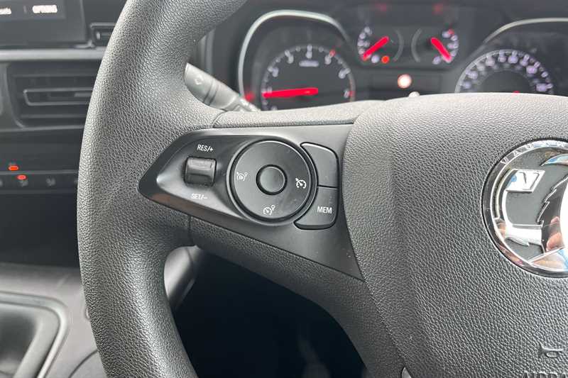 Used Vauxhall Combo Life 2020 for sale - 76489224: Photo 21