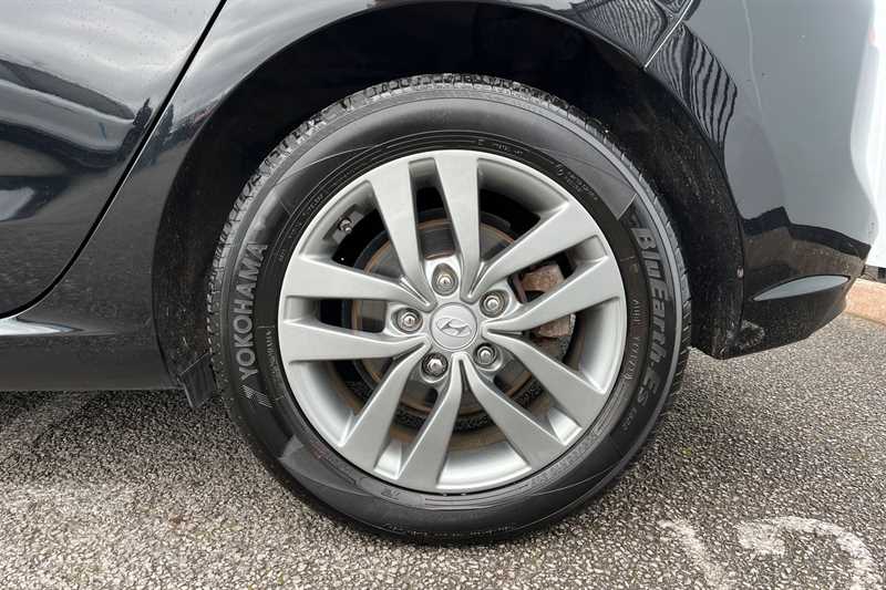 Used Hyundai i30 2017 for sale - 77899752: Photo 10