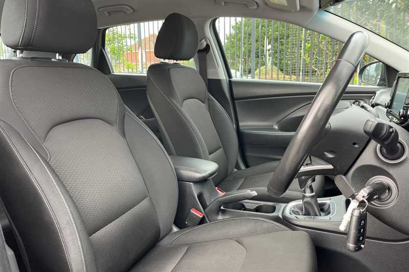 Used Hyundai i30 2017 for sale - 77899752: Photo 23