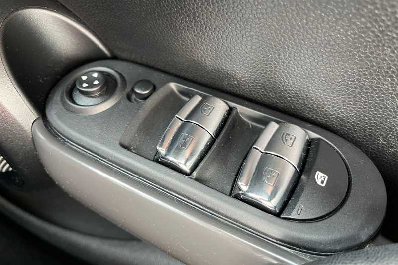 Used MINI Hatch 2019 for sale - 78222472: Photo 16