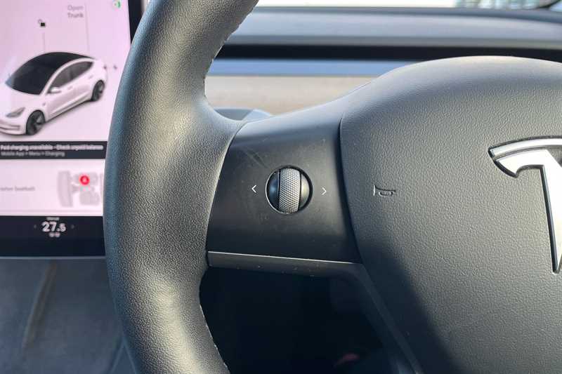 Used Tesla Model 3 2020 for sale - 77295460: Photo 21