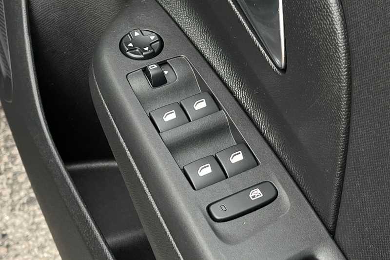 Used Vauxhall Corsa 2021 for sale - 76443403: Photo 16