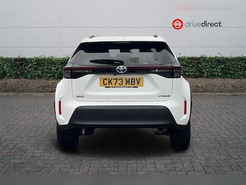 Used Toyota Yaris Cross 2023 for sale - 77812079: Photo