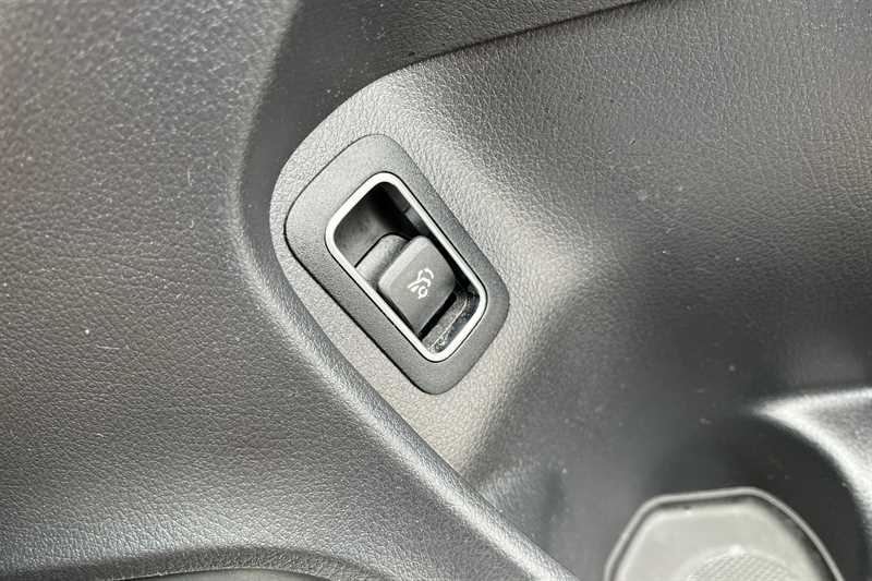 Used Mercedes-Benz CLA 2019 for sale - 76524133: Photo 41