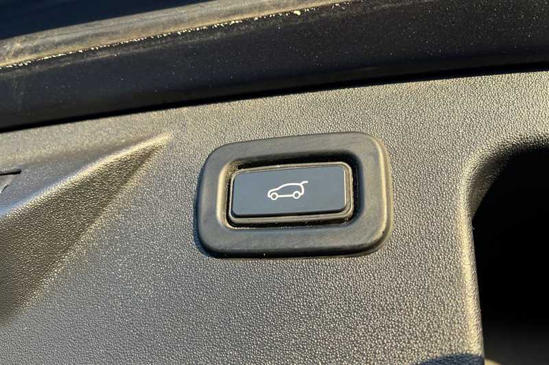 Used Land Rover Discovery Sport 2020 for sale - 76806749: Photo 38