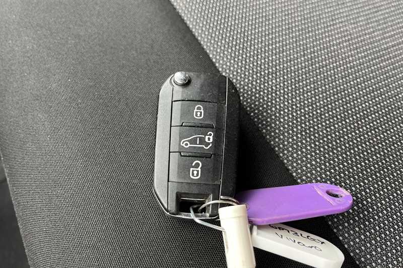 Used Vauxhall Vivaro 2023 for sale - 77944290: Photo 36